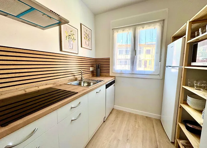 Oak - Oakplaces * Leon